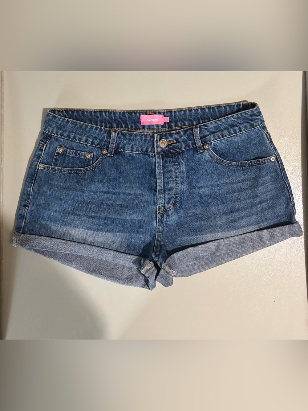 Edikted Rylin Low-Rise Denim Shorts Size L
